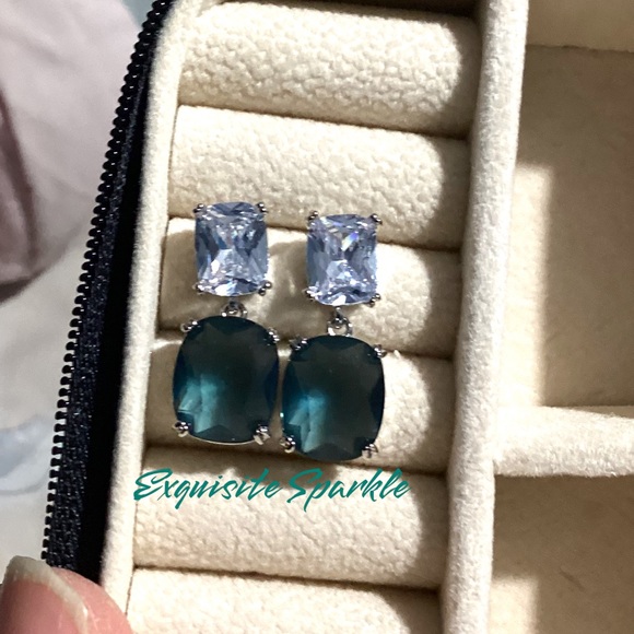 - 💋Elegant White and Teal Zircon Drop Earrings - Picture 9 of 16